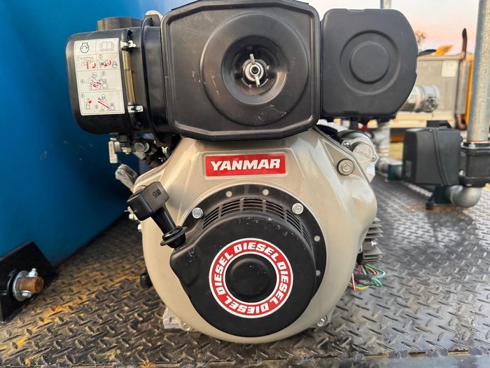 2006 Mack Metro-Liner