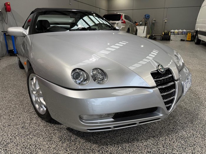 2003 Alfa Romeo Spider JTS MY04 Silver