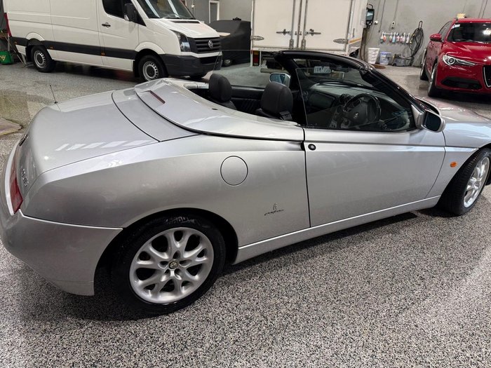 2003 Alfa Romeo Spider JTS MY04 Silver