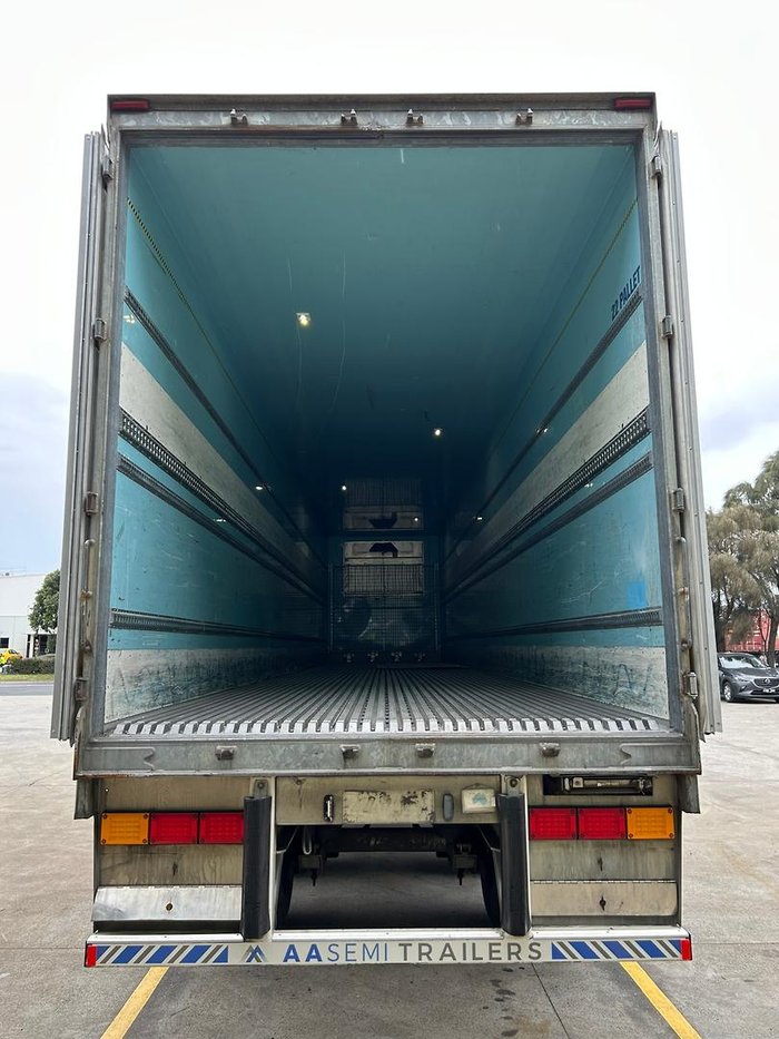 2017 GTB St3 -28 Freezer Double Stacker