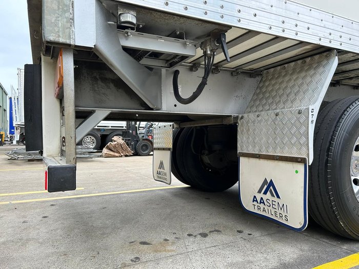 2017 GTB St3 -28 Freezer Double Stacker