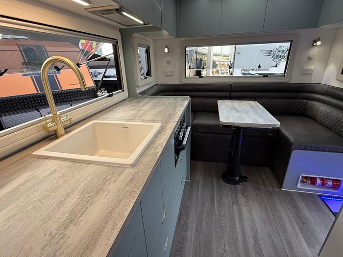 2024 Urban Caravans Tuff 18'6