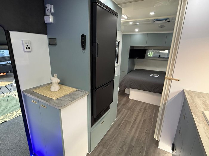 2024 Urban Caravans Tuff 18'6