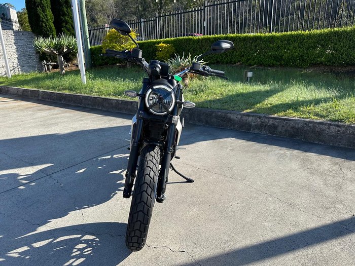 2024 Ducati Scrambler ICON