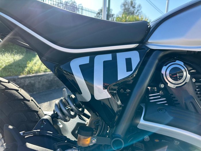 2024 Ducati Scrambler ICON