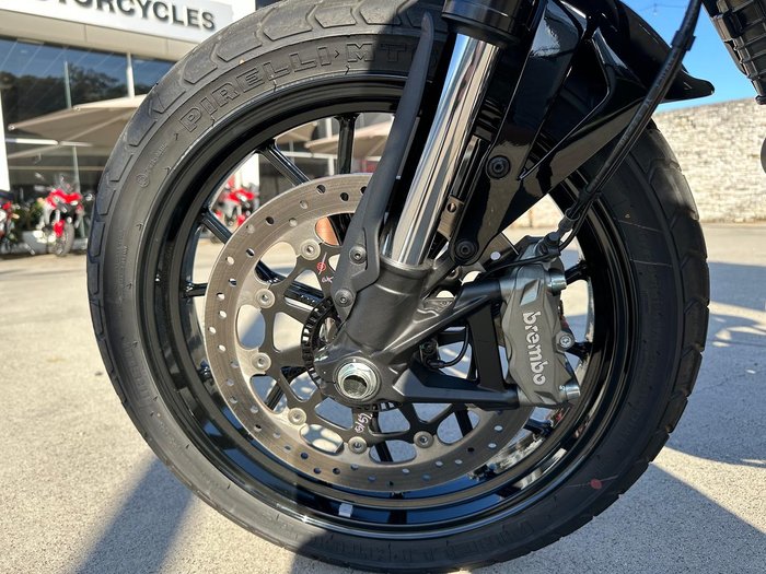 2024 Ducati Scrambler ICON
