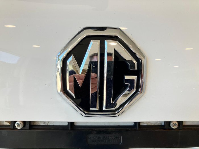 2022 MG HS Vibe SAS23 MY22 York White
