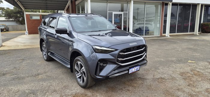 2026 Isuzu MU-X