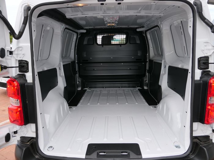 2023 Peugeot Expert Pro