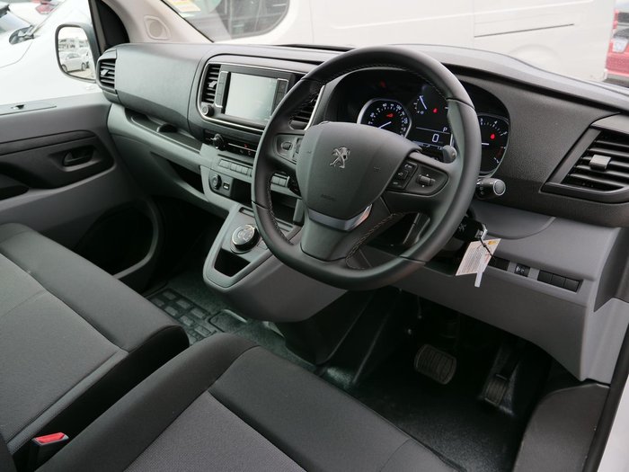 2023 Peugeot Expert Pro