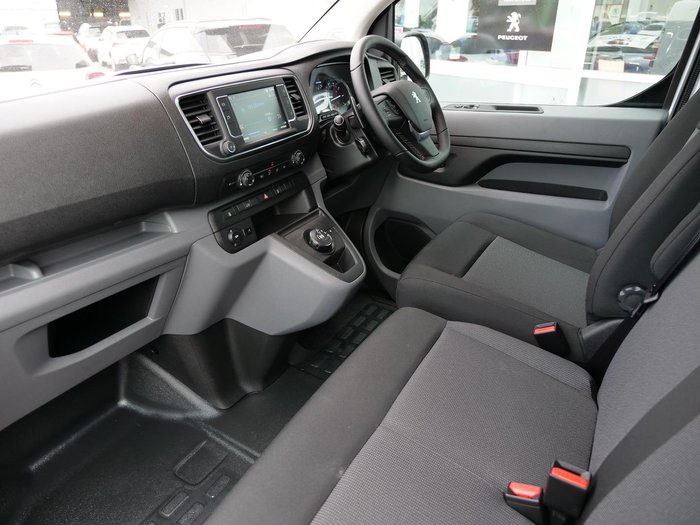 2023 Peugeot Expert Pro