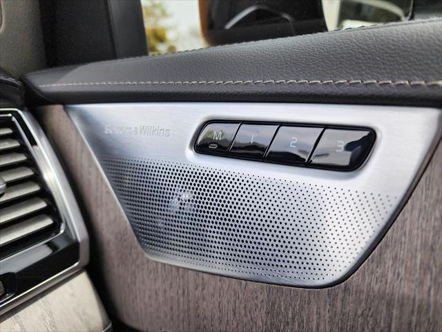 2023 Volvo XC90 Recharge Ultimate T8 Plug-In Hybrid