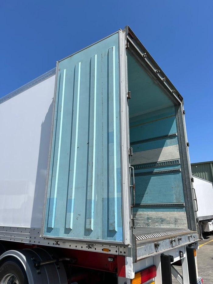 2015 GTB St3 34 Pallet -28 Freezer Double Stacker