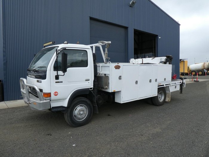 2002 NISSAN Ud Mk 150