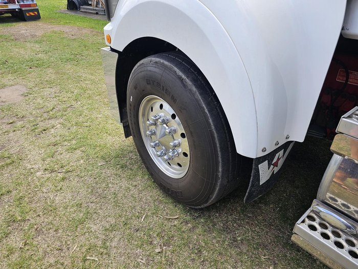 2011 Western Star 4900Fx White