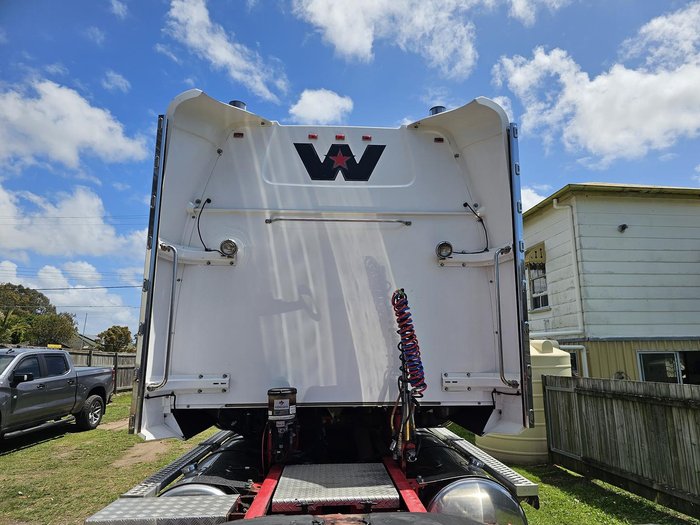 2011 Western Star 4900Fx White