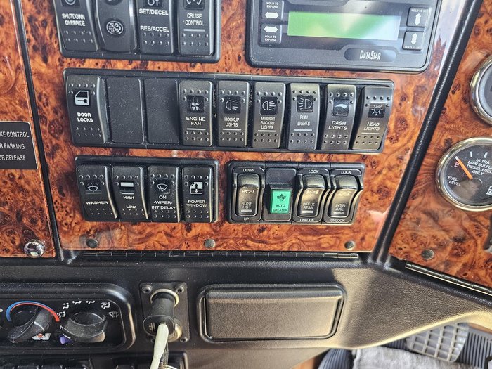 2011 Western Star 4900Fx White