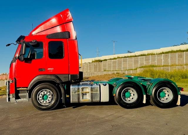 2020 Volvo Fm Series FM11