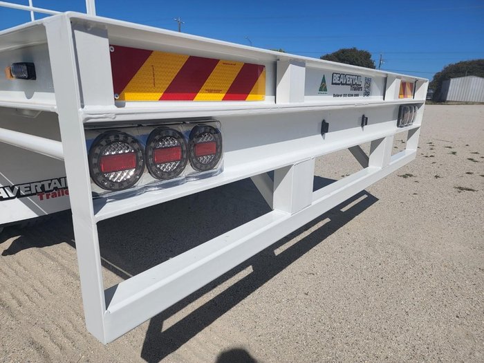 2025 Beavertail Single Axle Pig