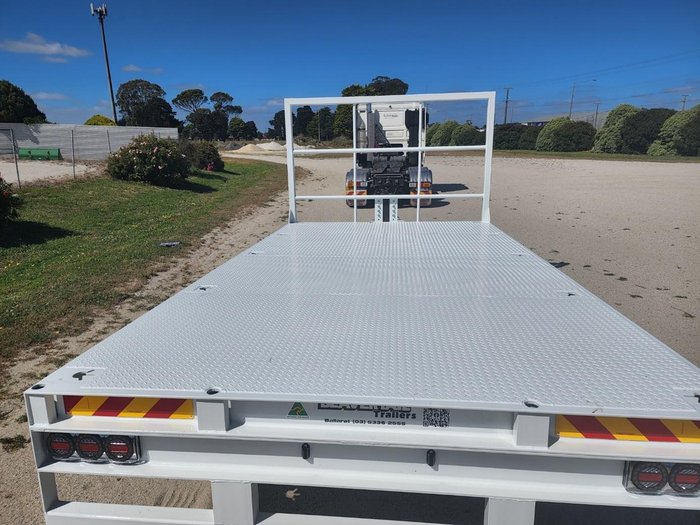 2025 Beavertail Single Axle Pig