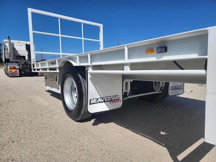 2025 Beavertail Single Axle Pig