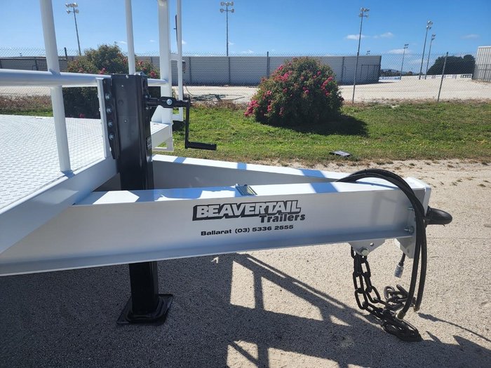 2025 Beavertail Single Axle Pig
