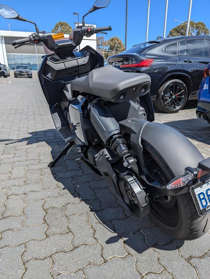 2023 BMW CE 04 Avantgarde CE Blue