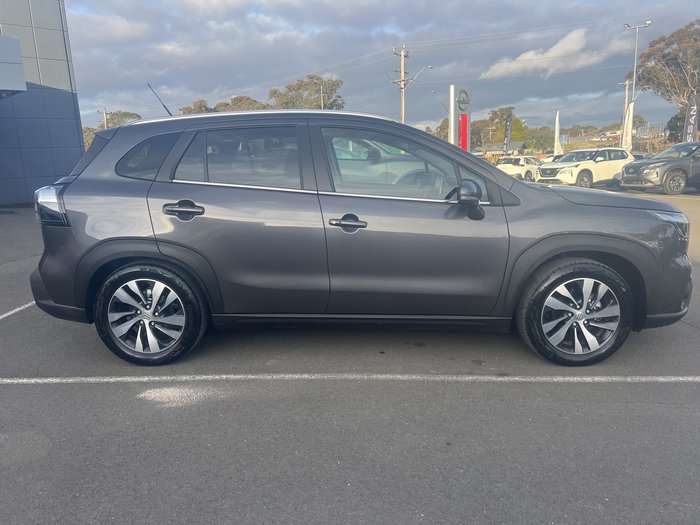 2024 Suzuki S-Cross Plus