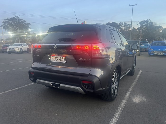 2024 Suzuki S-Cross Plus