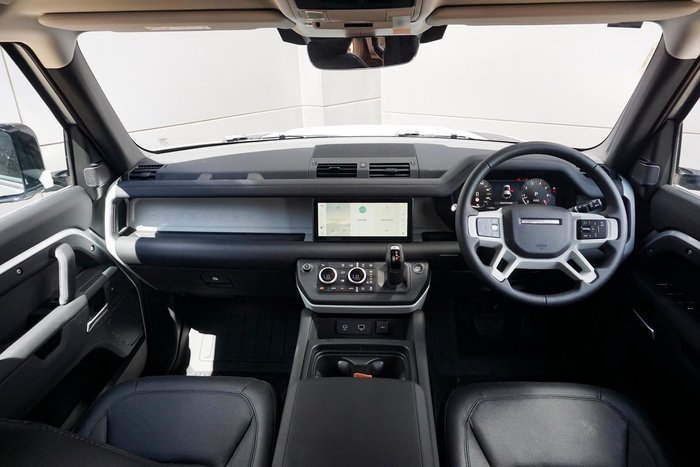 2024 Land Rover Defender 110 P300 S