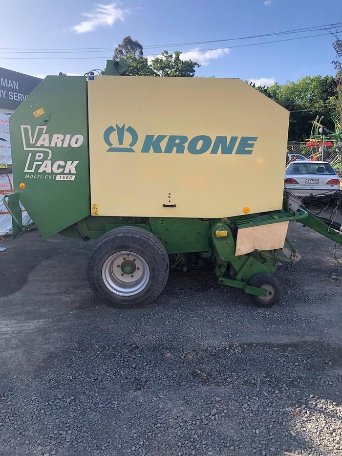0 Krone Vario Pack 1500 Round Baler