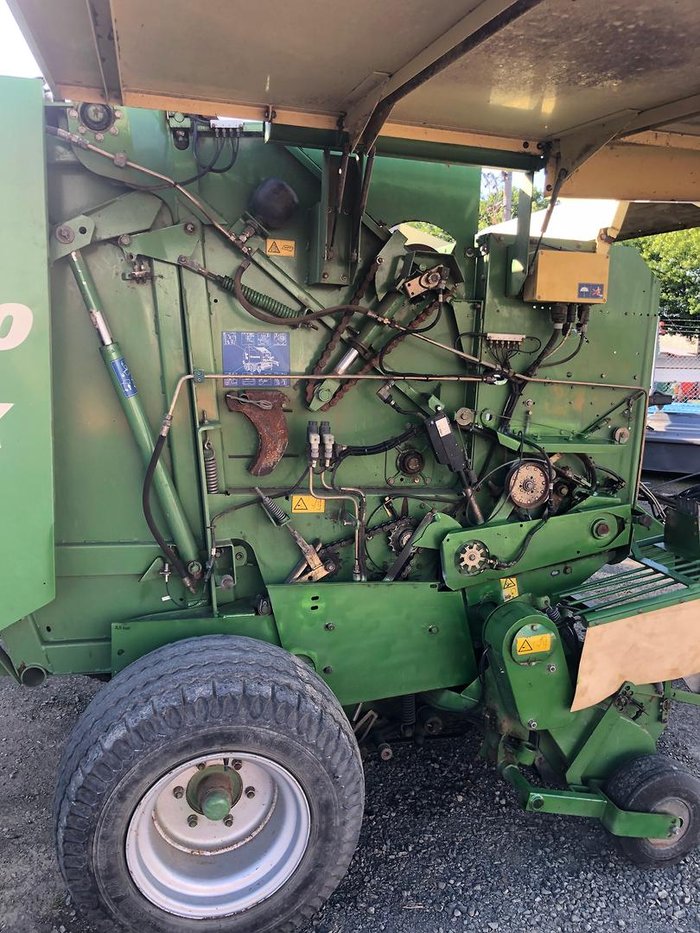 0 Krone Vario Pack 1500 Round Baler