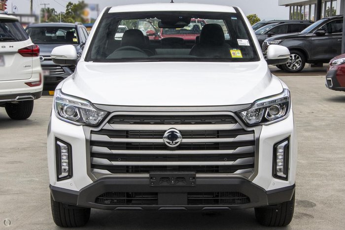 2024 KGM SsangYong Musso Adventure Q261 MY24 4X4 Dual Range Pearl White