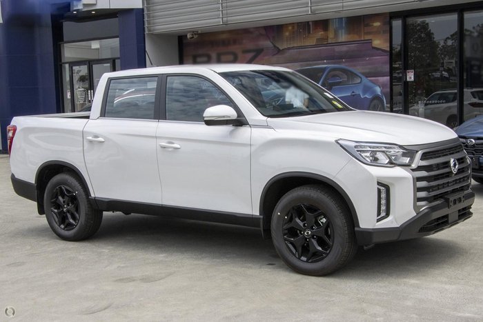 2024 KGM SsangYong Musso Adventure Q261 MY24 4X4 Dual Range Pearl White