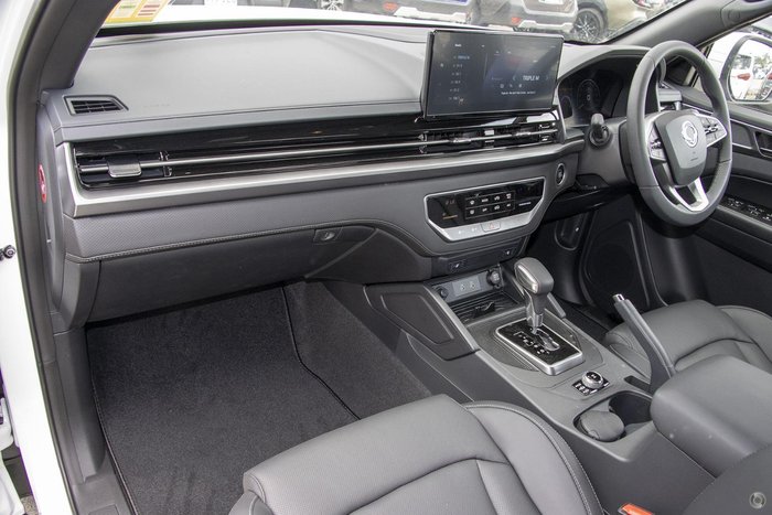 2024 KGM SsangYong Musso Adventure Q261 MY24 4X4 Dual Range Pearl White