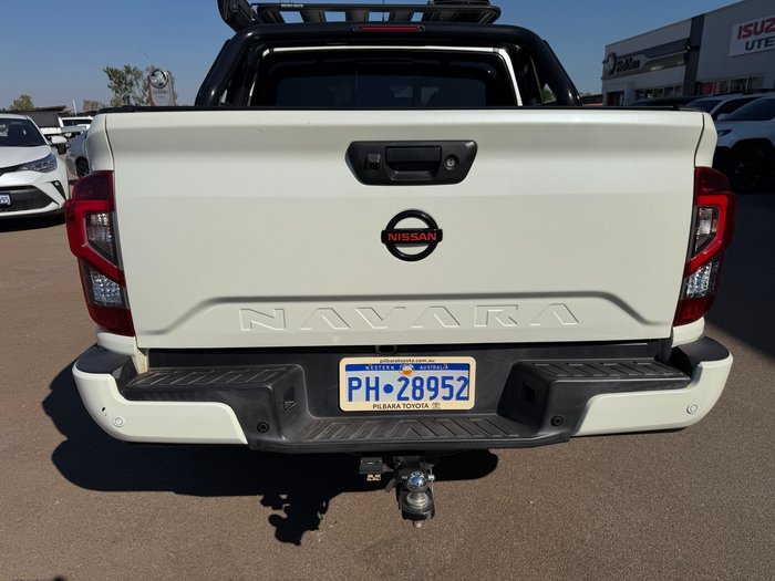 2022 Nissan NAVARA WHITE PEARL