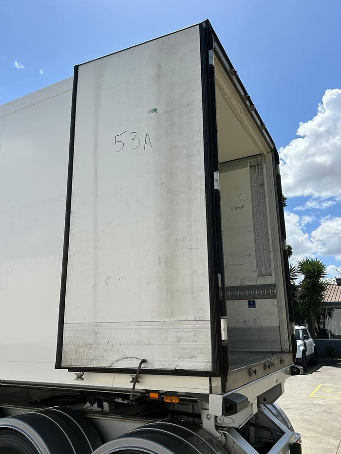 2015 Schmitz St3 Lead A 12 Pallet Freezer Double Stacker