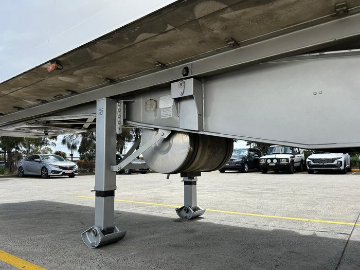 2015 Schmitz St3 Lead A 12 Pallet Freezer Double Stacker