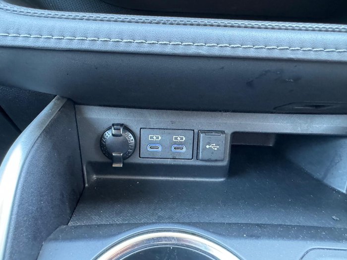 2022 Toyota Kluger GX