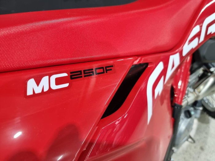 2024 Gas Gas MC 250F MC Red