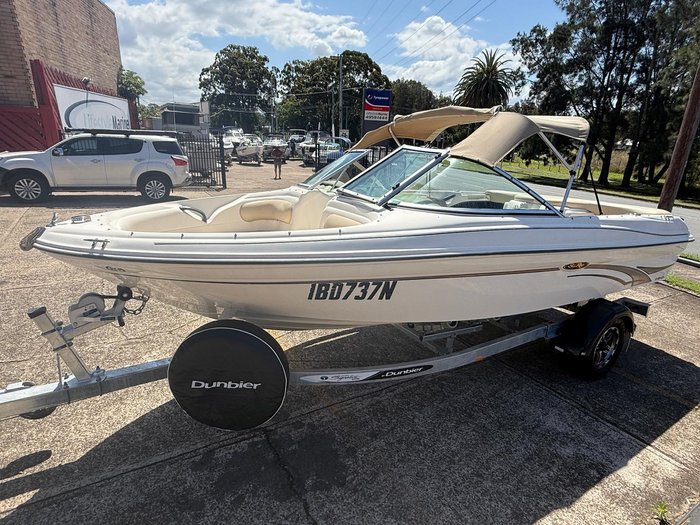 2004 Sea Ray 180 Bowrider