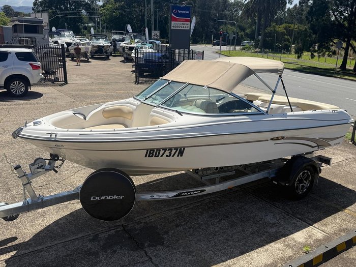 2004 Sea Ray 180 Bowrider