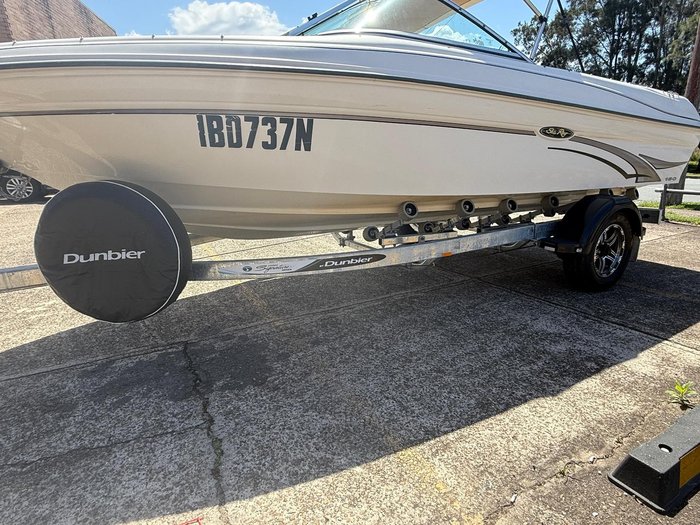 2004 Sea Ray 180 Bowrider