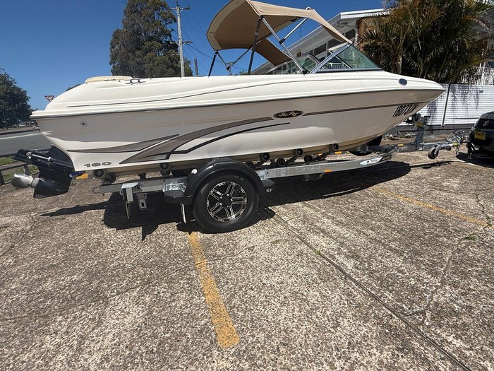 2004 Sea Ray 180 Bowrider