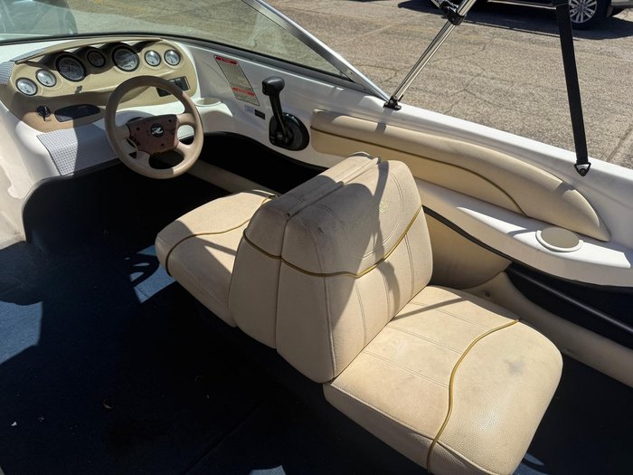 2004 Sea Ray 180 Bowrider