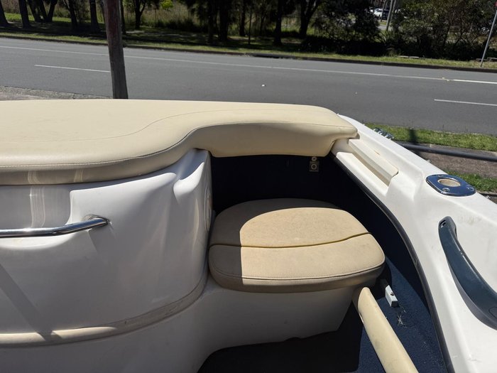 2004 Sea Ray 180 Bowrider