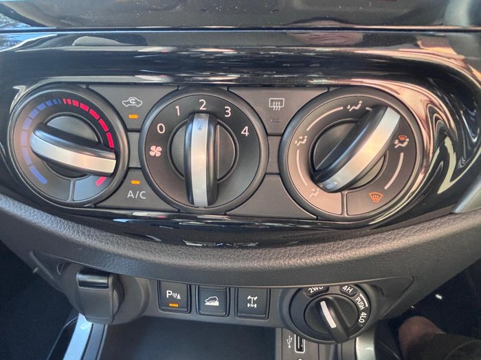 2024 Nissan Navara ST D23 MY24 4X4 Dual Range White Pearl