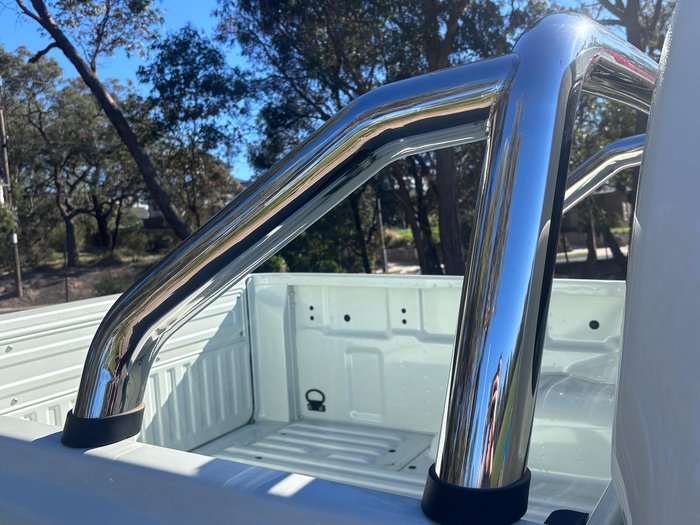 2024 Nissan Navara ST D23 MY24 4X4 Dual Range White Pearl