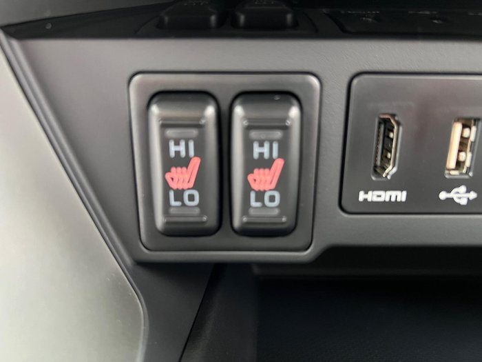 2024 Mitsubishi Pajero Sport Exceed