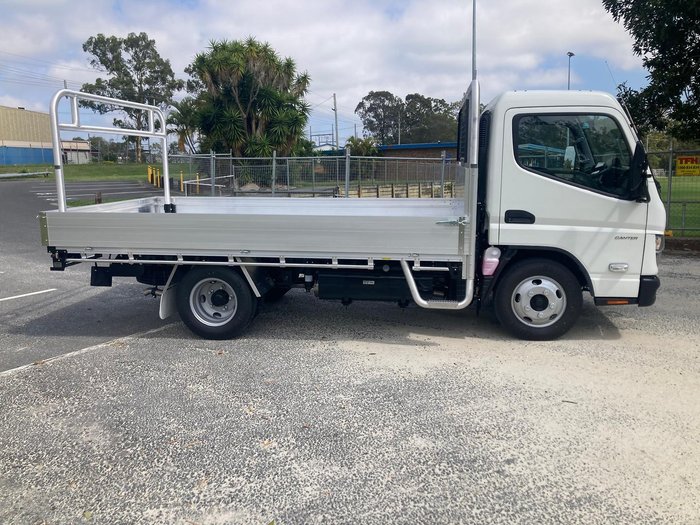 2024 Fuso Canter 515 WHITE